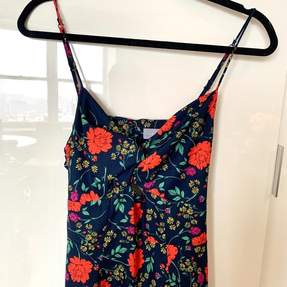 Finders Keepers Hana Midi Dress Navy Floral - Picture 7 of 10